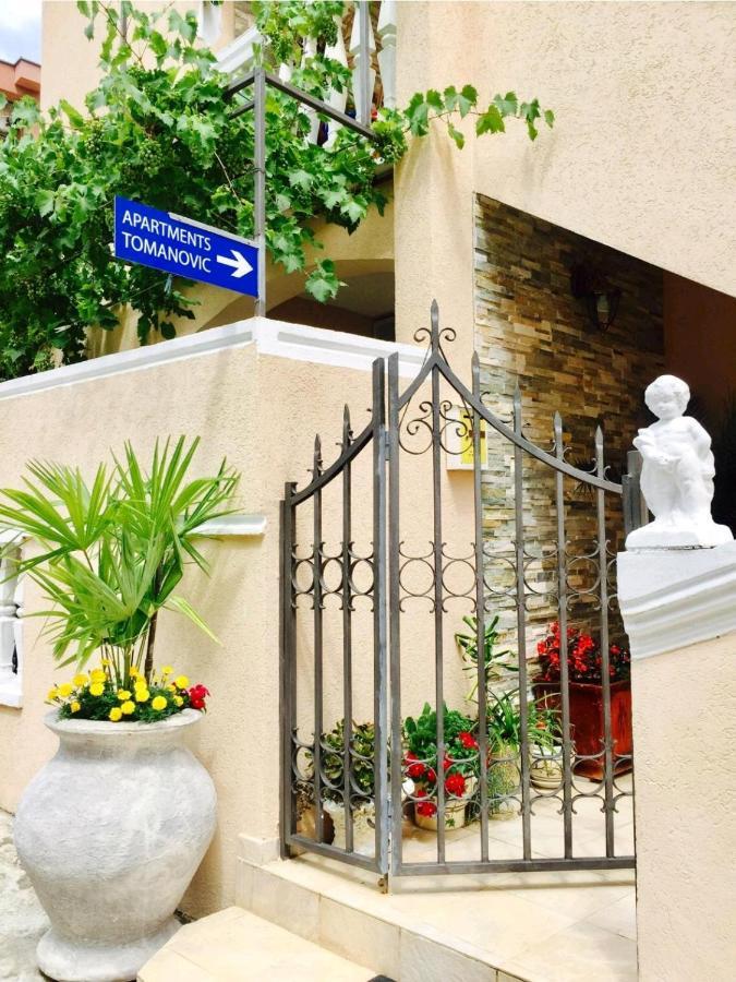 Apartments & Studios Tomanovic Будва Екстер'єр фото