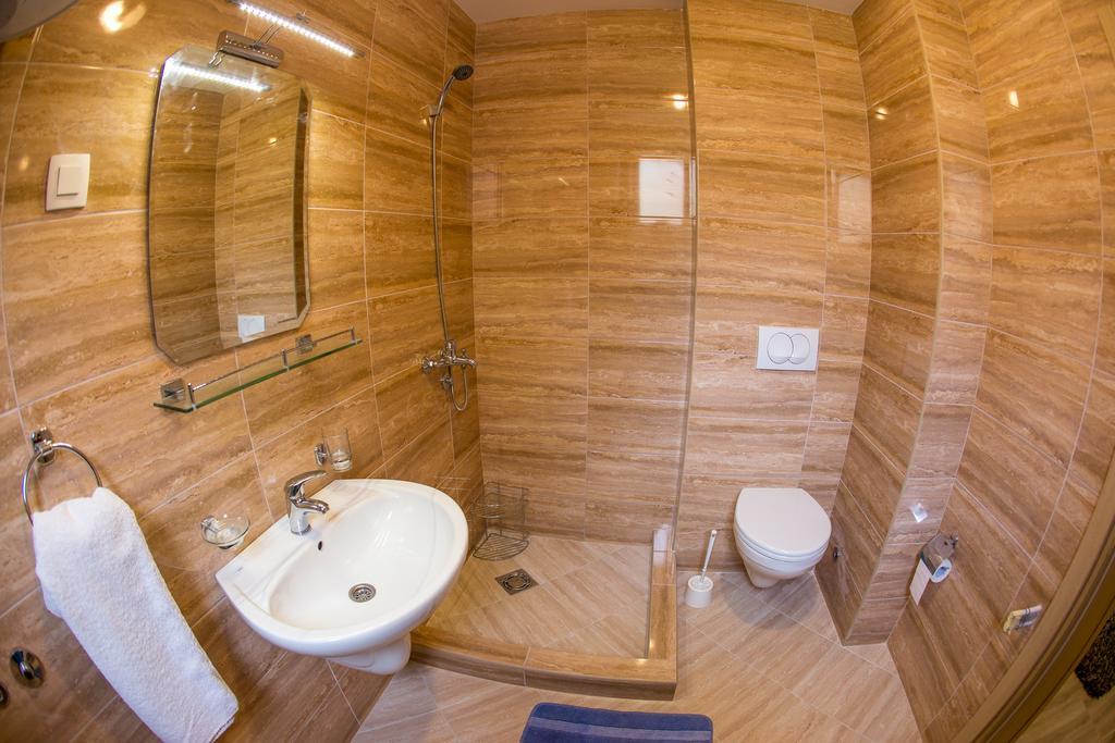 Apartments & Studios Tomanovic Будва Екстер'єр фото